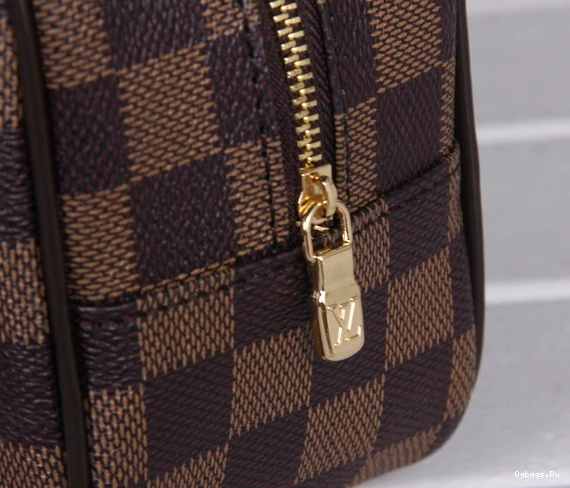 TOILETRY VUITTON BAG LOUIS 0120